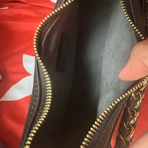 NWOT LOUIS VUITTON LOOP BAG - Picture 5 of 10